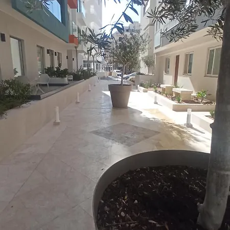 Brand New - 1008 דירה *