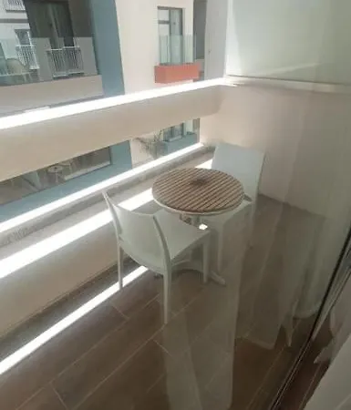 Apartamento Brand New - 1008