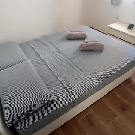 Brand New - 1008 * St. Paul's Bay