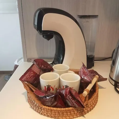 Apartamento Brand New - 1008 *