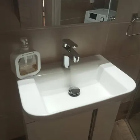 Apartamento Brand New - 1008 *